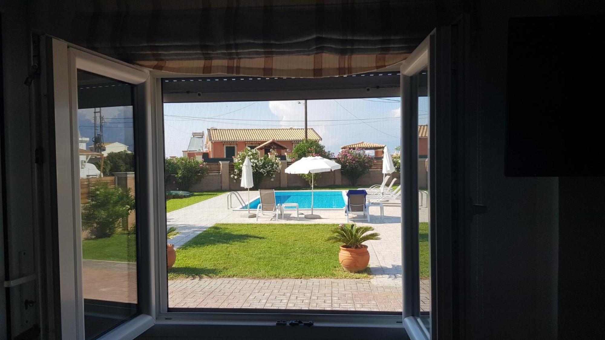 Almyra Beach House Corfu Almiros Beach Exterior foto